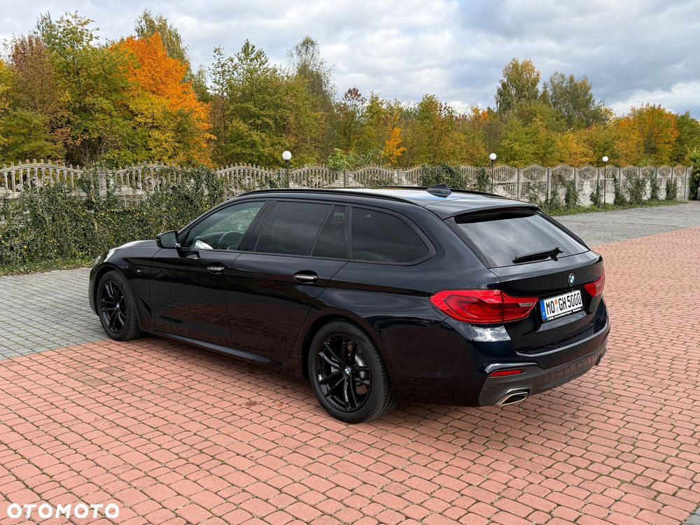 BMW Seria 5 520d Touring M Sport Edition - 8
