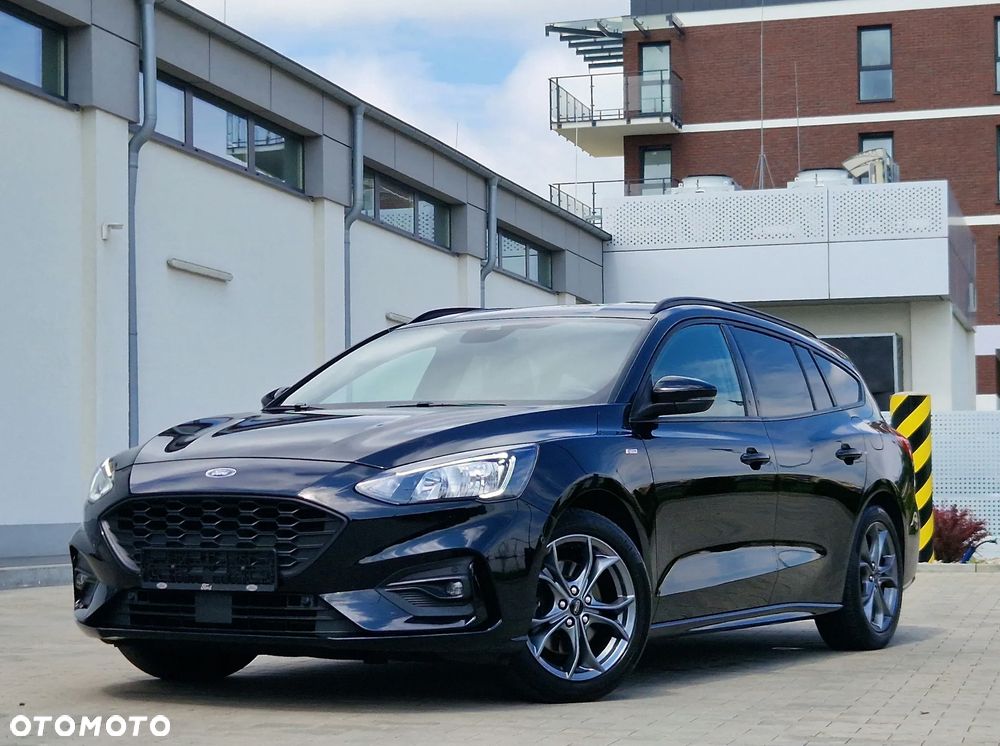 Ford Focus 1.0 EcoBoost Start-Stopp-System ST-LINE DESIGN - 6