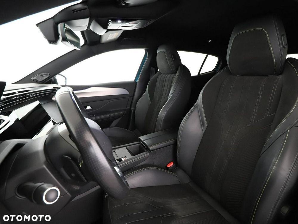 Peugeot 408 1.6 Plug-In Hybrid 225 GT EAT8 - 14