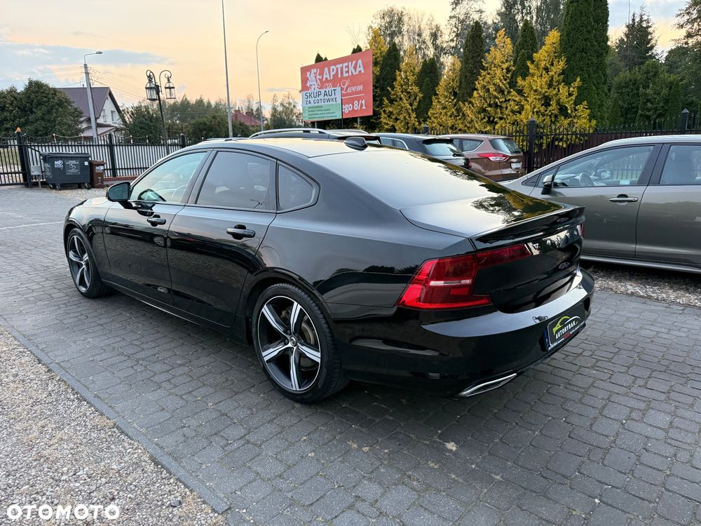 Volvo S90 D5 SCR AWD R-Design - 40