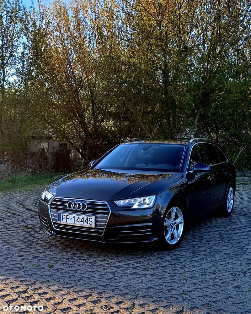 Audi A4 Avant 2.0 TDI S tronic - 4