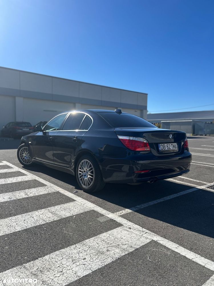 BMW Seria 5 525d xDrive Aut. - 23