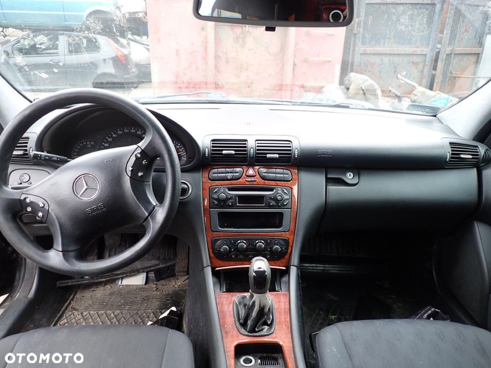 CZĘŚCI - Mercedes C-klasa W203 C180 2,0 16V 129KM M111.951 KOMBI 716633 lakier 197 2002r. INDEX - 9960 - 8