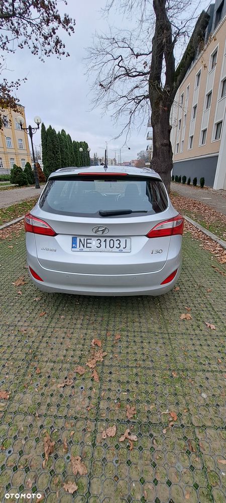 Hyundai i30 1.4 CRDi Classic + - 6