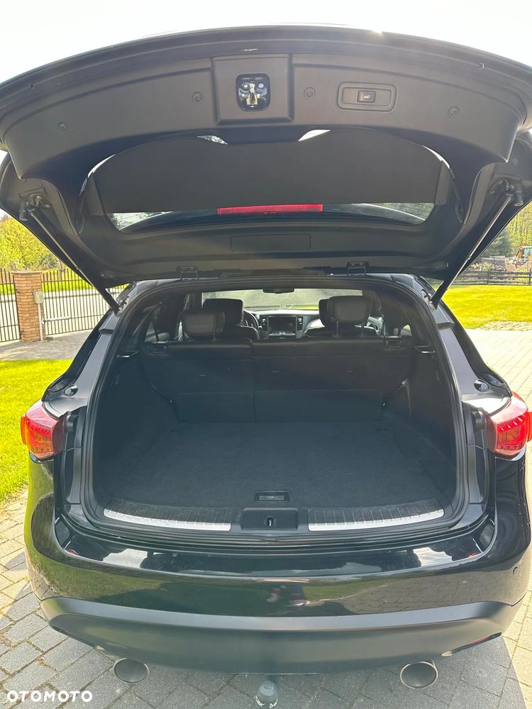 Infiniti QX70 3.0d S Premium - 13