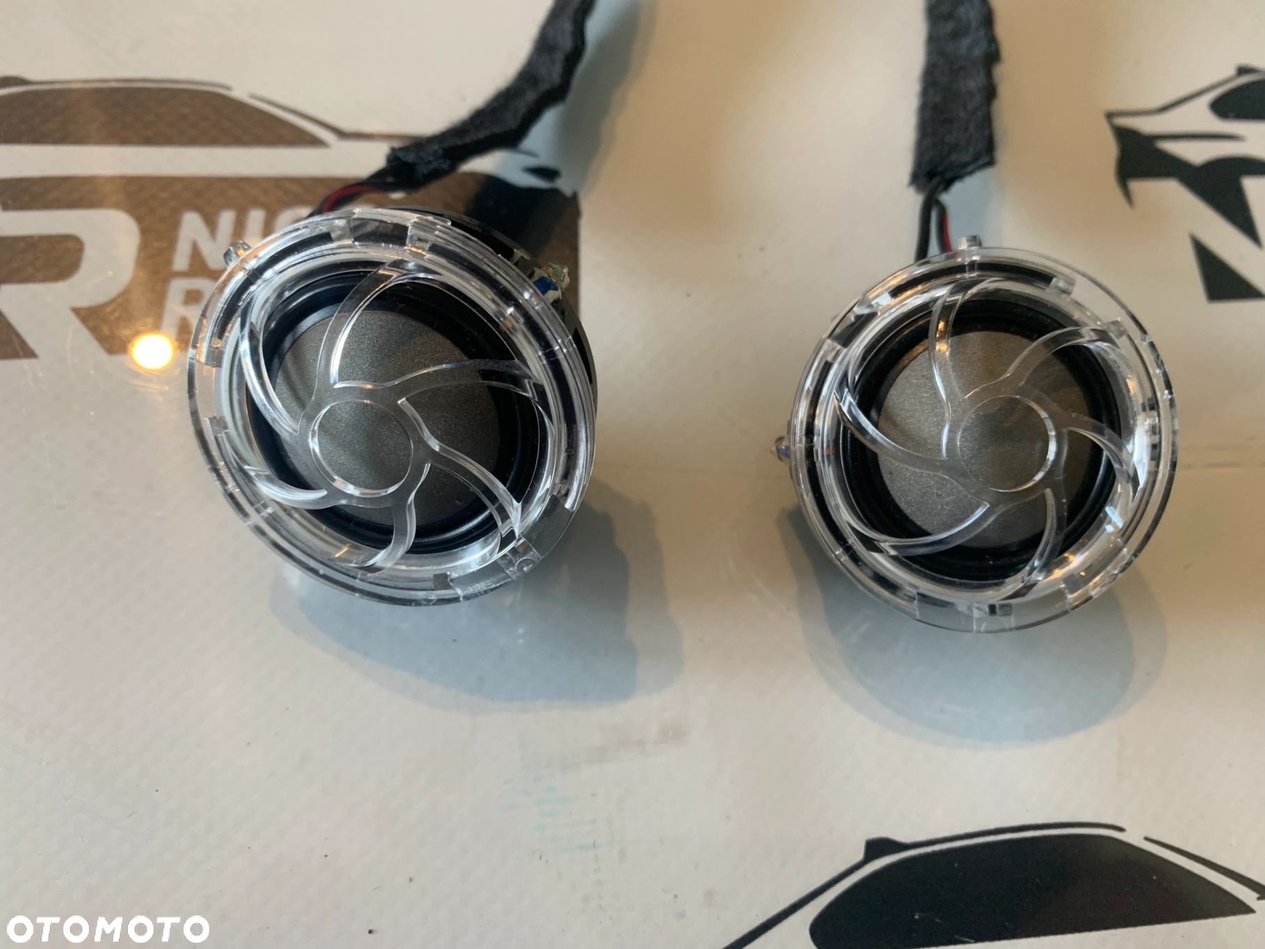 GŁOŚNIK WYSOKOTONOWY DRZWI BOWERS & WILKINS BMW G30 G31 G32 G11 G12 9350327 - 2