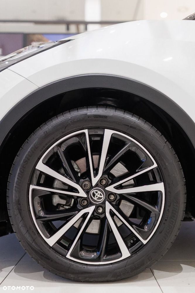 Toyota C-HR - 28