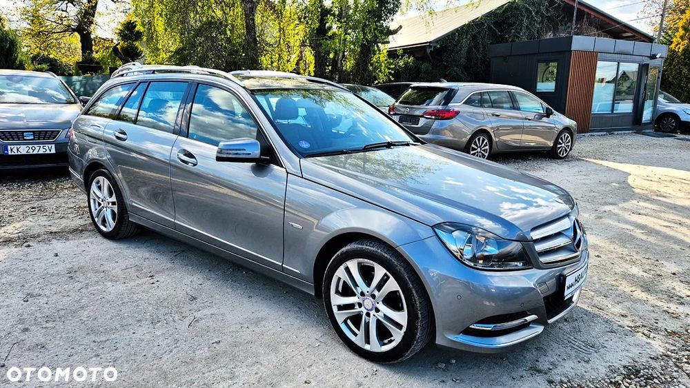 Mercedes-Benz Klasa C 180 BlueEFFICIENCY 7G-TRONIC Avantgarde - 8