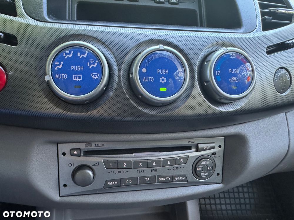 Mitsubishi L200 2.5 DID Intense + - 30
