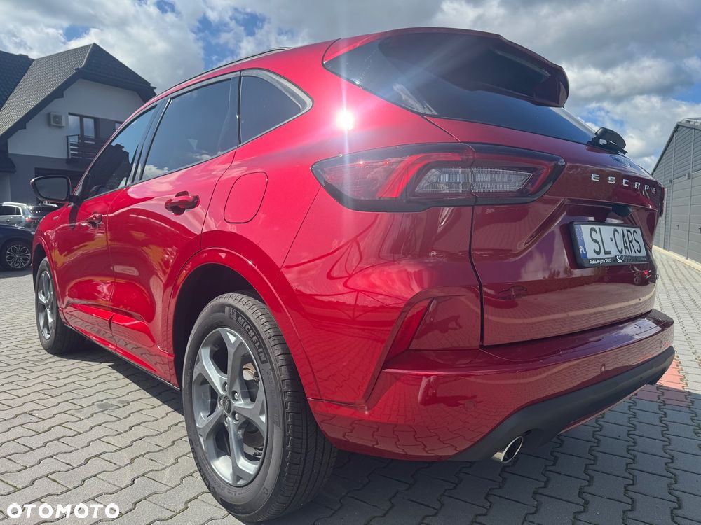 Ford Kuga 2.5 FHEV AWD ST-Line X - 9