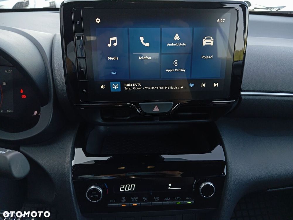 Toyota Yaris Cross Hybrid 1.5 Comfort - 18