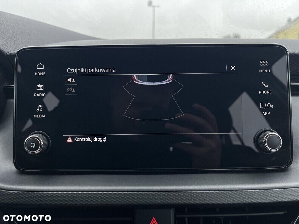 Skoda Kamiq 1.0 TSI Essence - 21