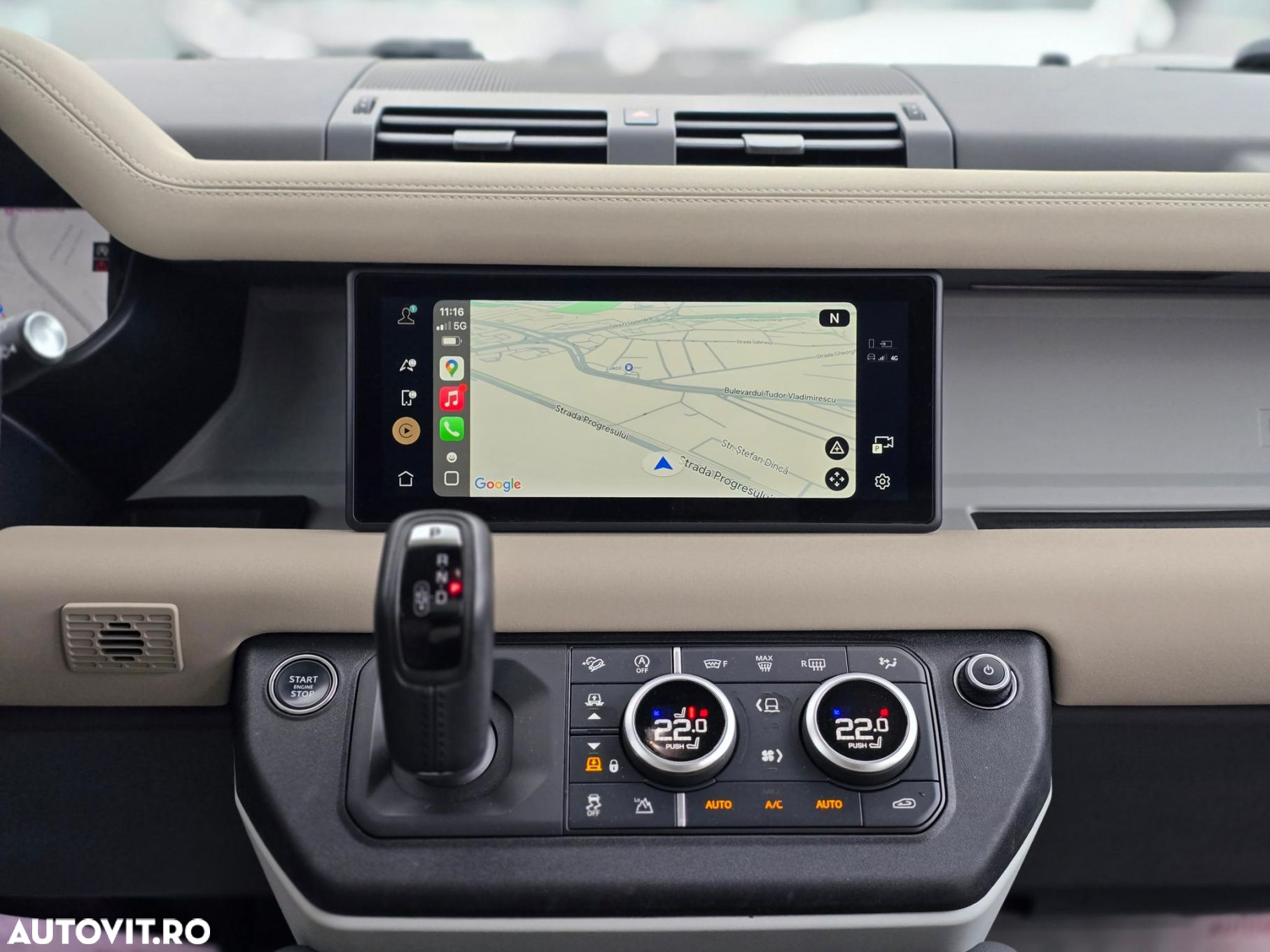 Land Rover Defender 130 3.0D 250 MHEV X-Dynamic SE - 21
