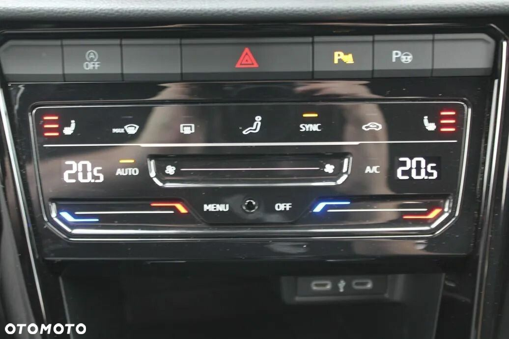 Volkswagen T-Roc 1.5 TSI Style DSG - 19