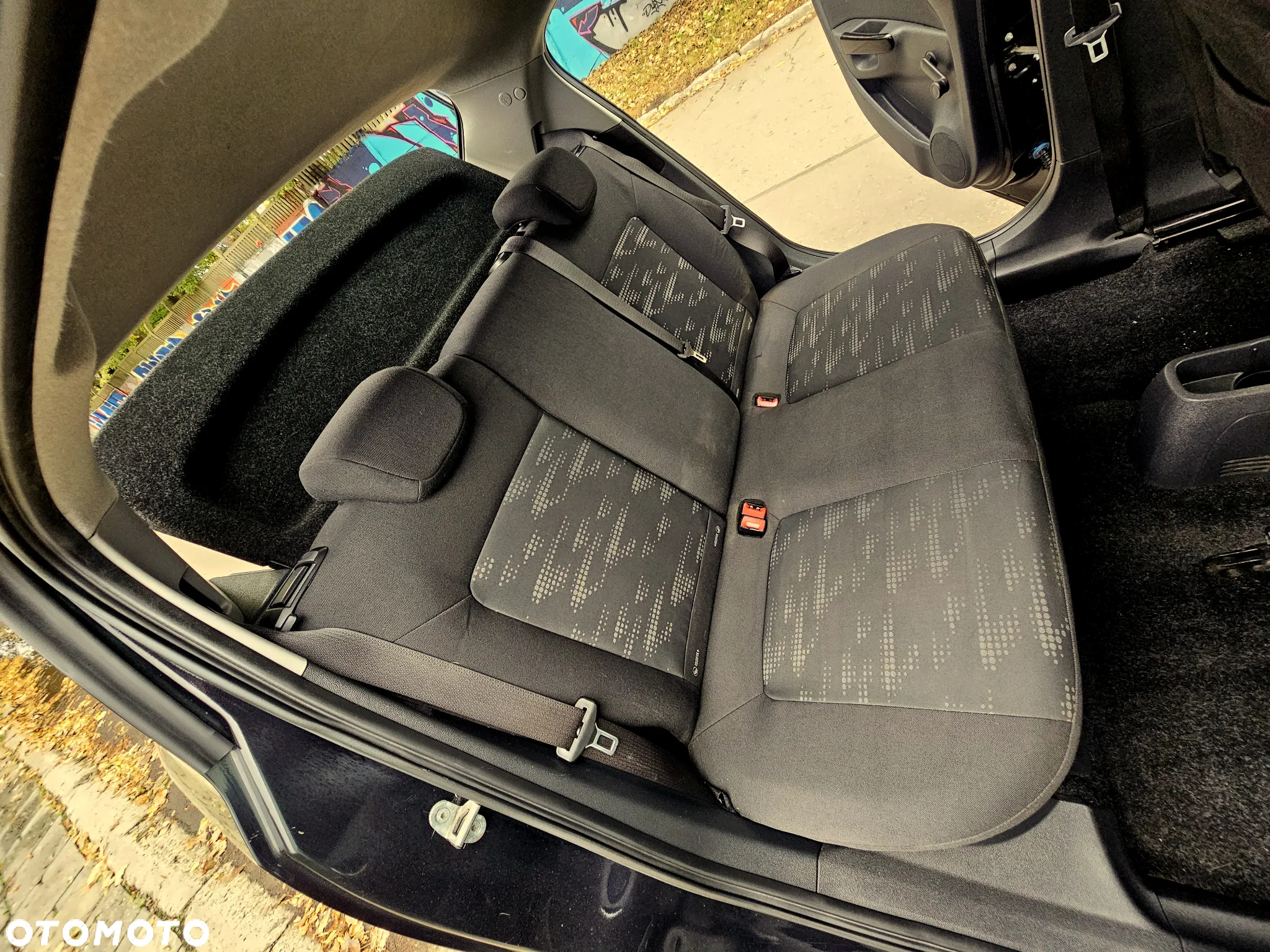 Opel Corsa 1.4 16V Satellite - 6