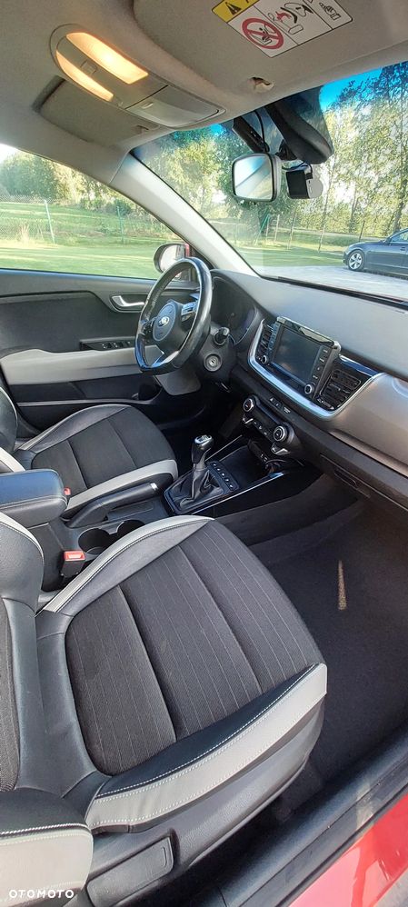 Kia Stonic 1.4 L - 9