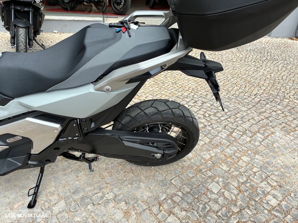 Honda X-ADV - 8