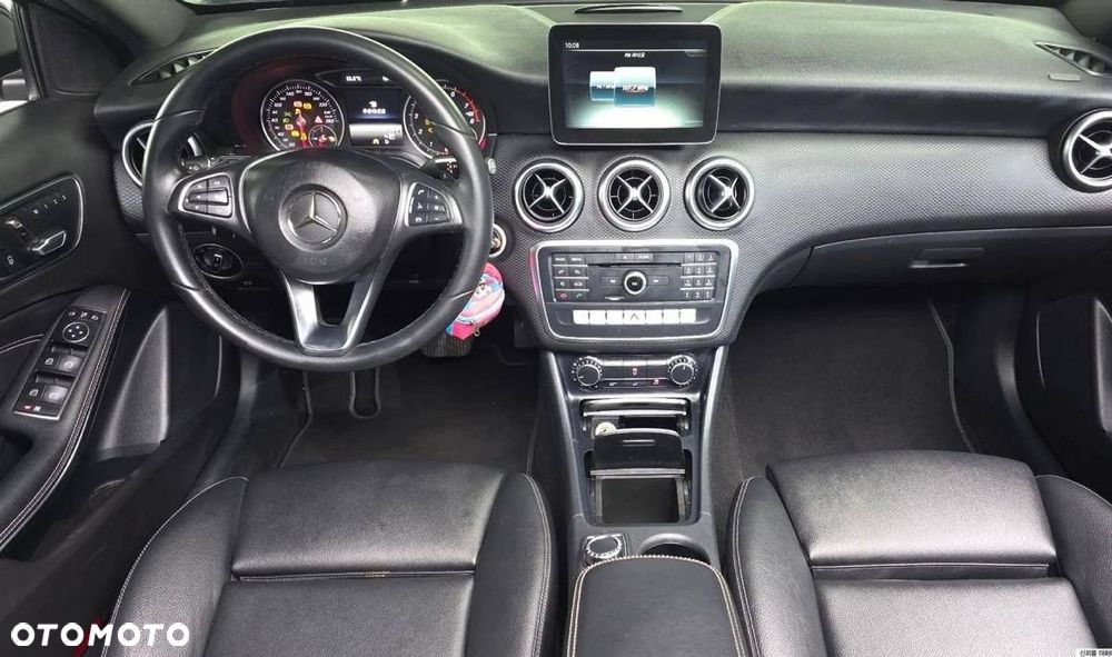 Mercedes-Benz Klasa A 200 7G-DCT Peak Edition - 8