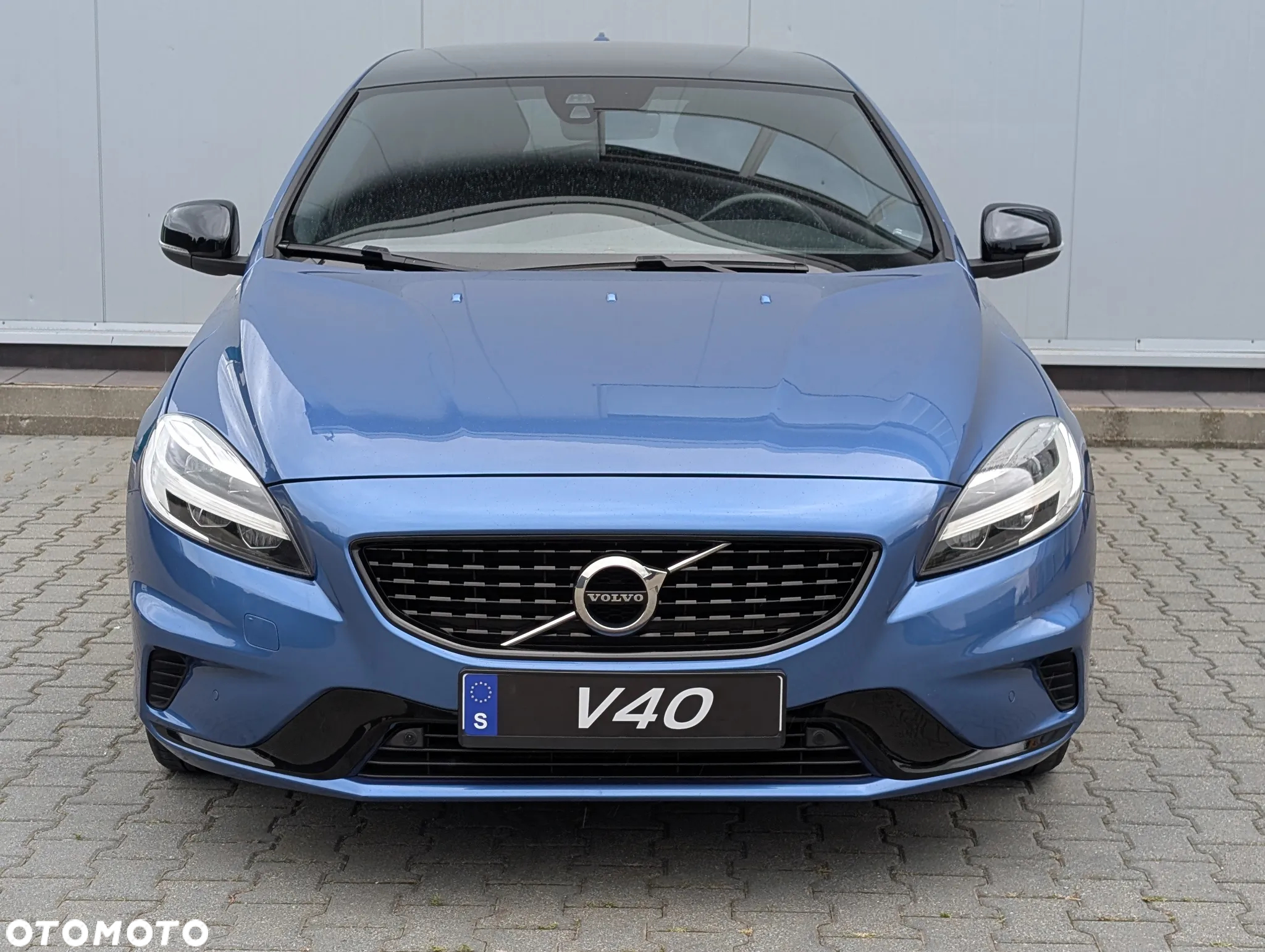 Volvo V40 D3 Geartronic RDesign - 16