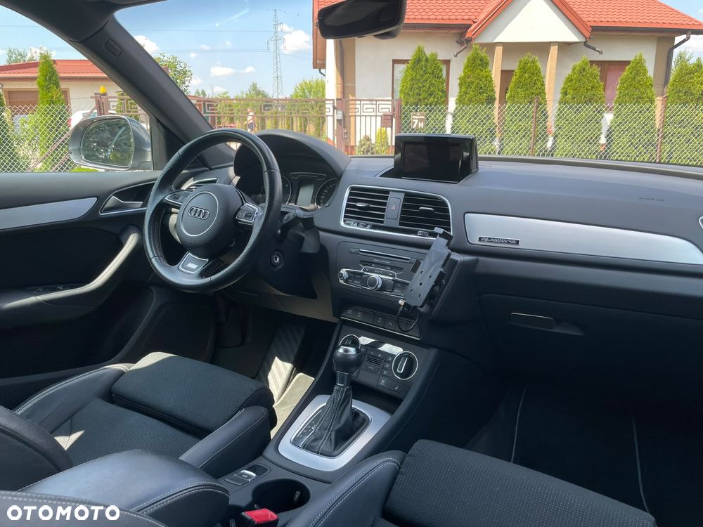 Audi Q3 2.0 TDI Quattro S tronic sport - 22