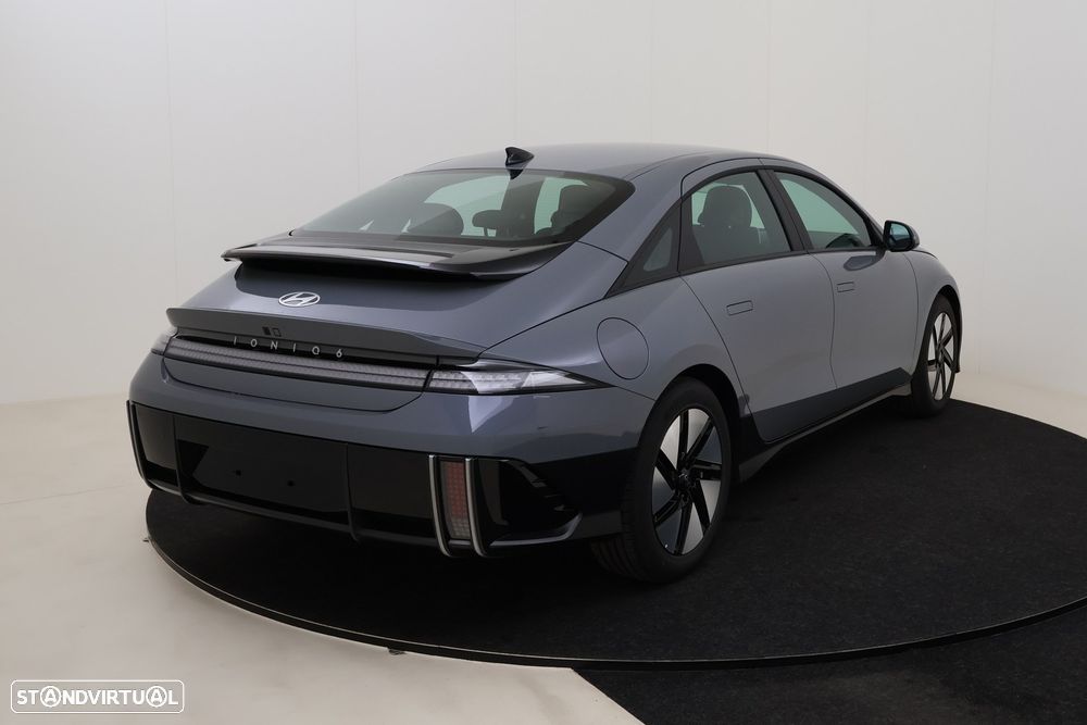 Hyundai Ioniq 6 - 7