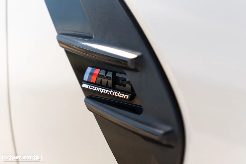 BMW M3 Competition M xDrive - 11