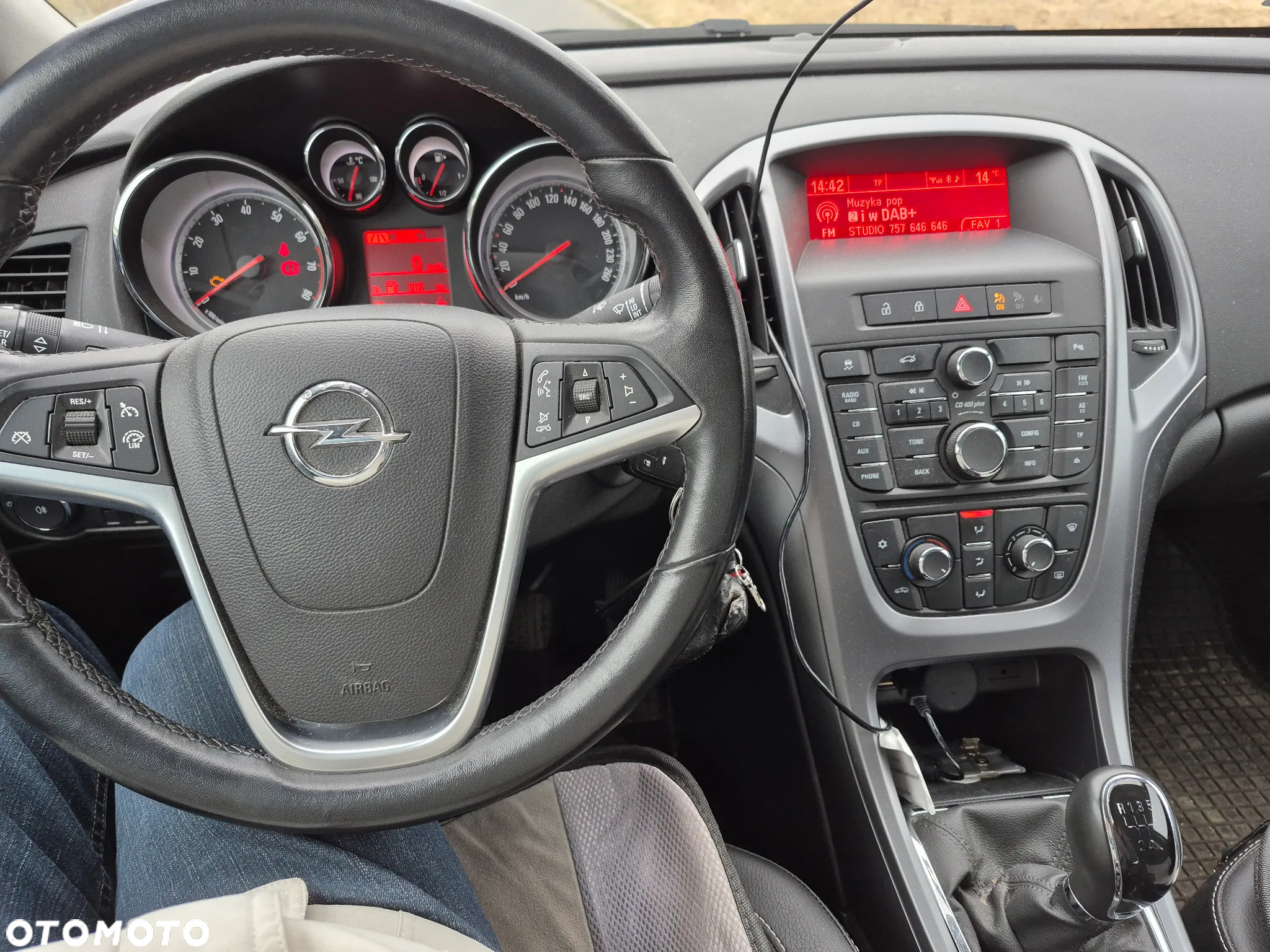 Opel Astra - 11