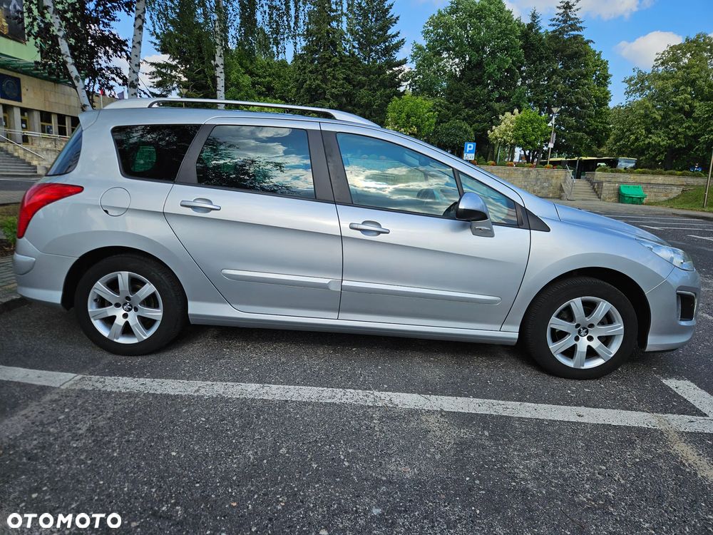 Peugeot 308 120 VTi Style - 4