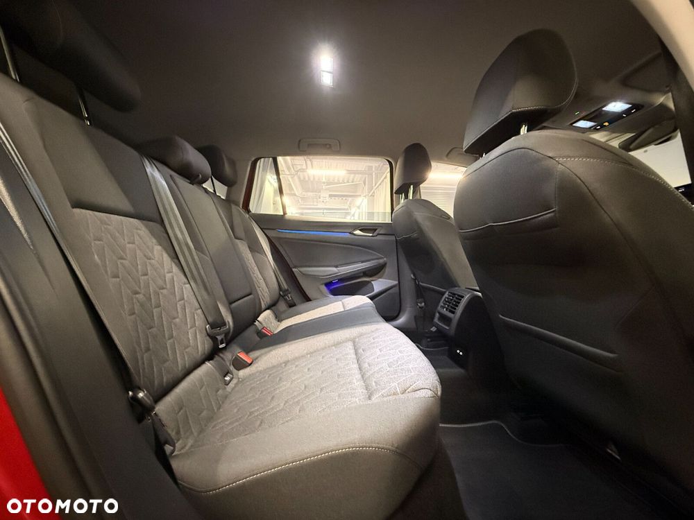 Volkswagen Golf - 26