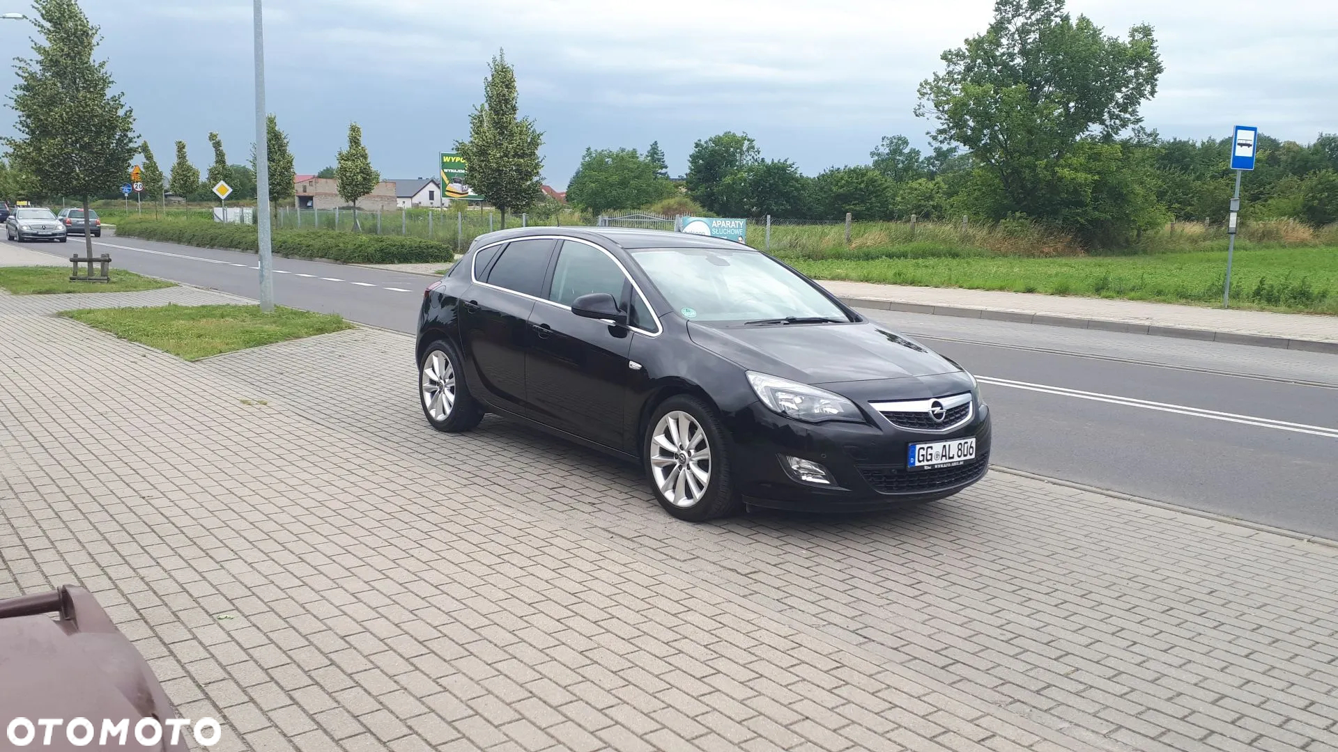 Opel Astra 1.6 Turbo Sport - 4