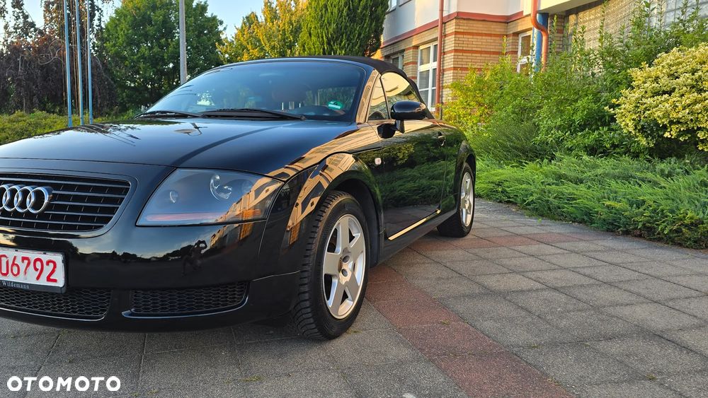 Audi TT Roadster 1.8 T - 32