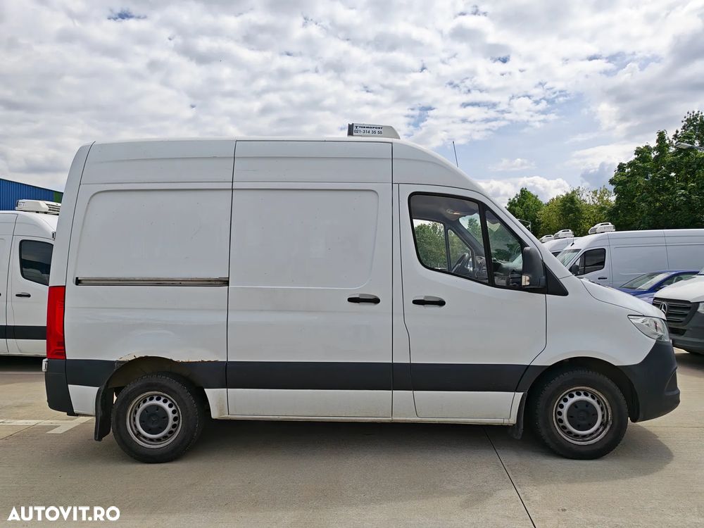 Mercedes-Benz Sprinter - 6