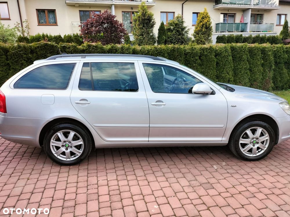 Skoda Octavia 1.8 TSI 4x4 L&K - 10