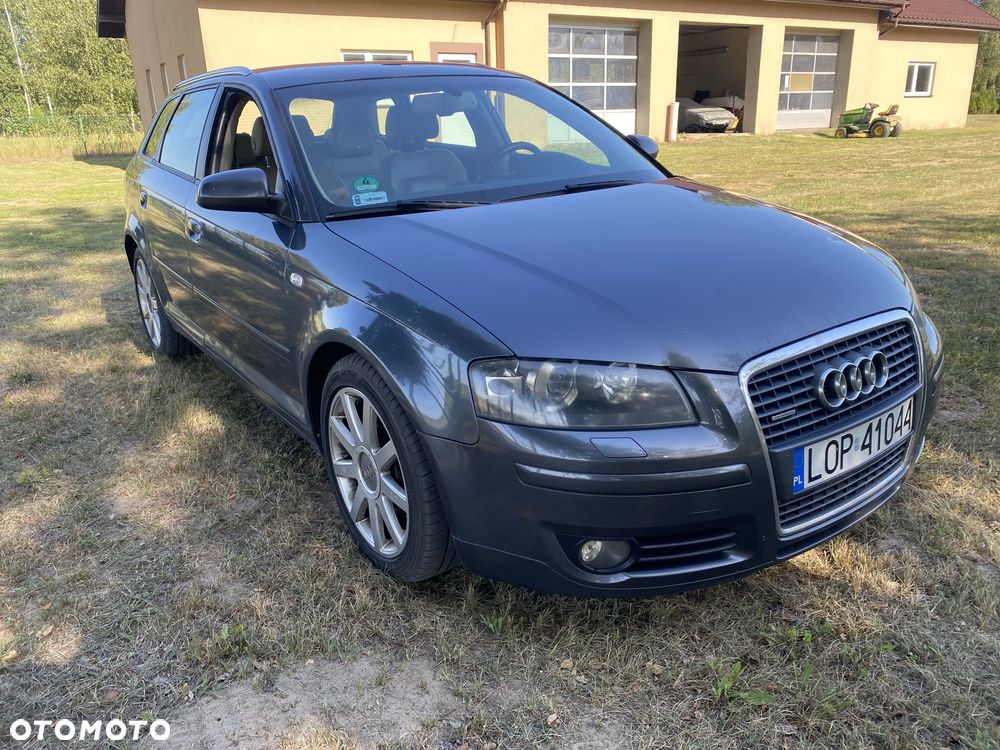 Audi A3 Sportback - 2