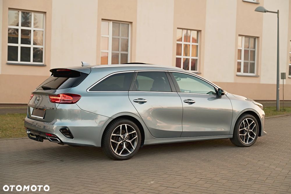 Kia Ceed 1.4 T-GDI DCT OPF GT Line - 12