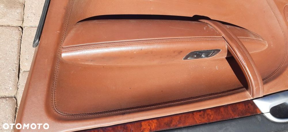 Porsche Cayenne Boczek Drzwi 7L5 - 4