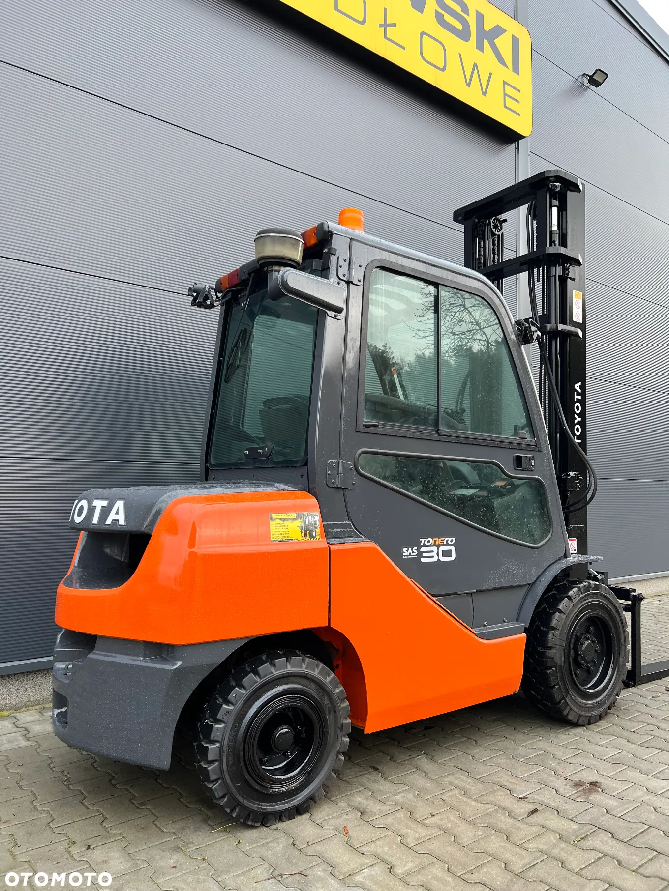 Toyota 02-8FDF30 - 6