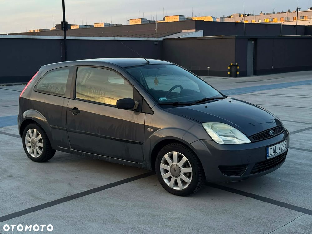 Ford Fiesta 1.6 TDCi Ambiente - 4