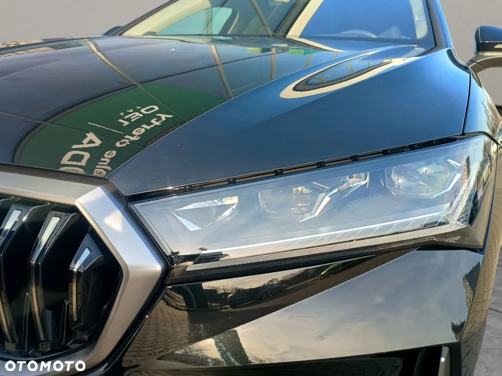 Skoda Superb 2.0 TSI L&K DSG - 11