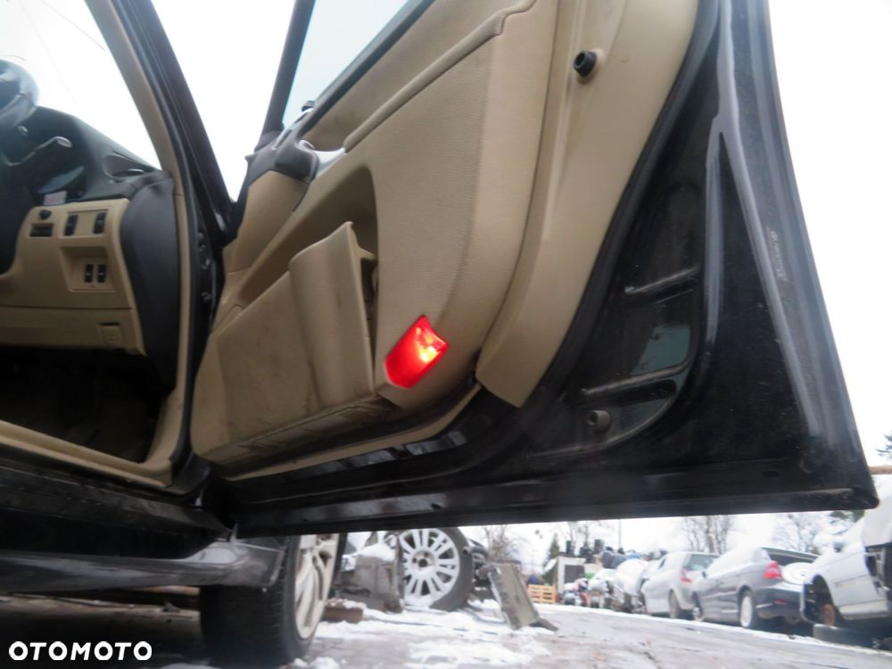 DRZWI PRZEDNIE PRAWE IS II E2 212  CZARNY LEXUS 2005-2010 - 9