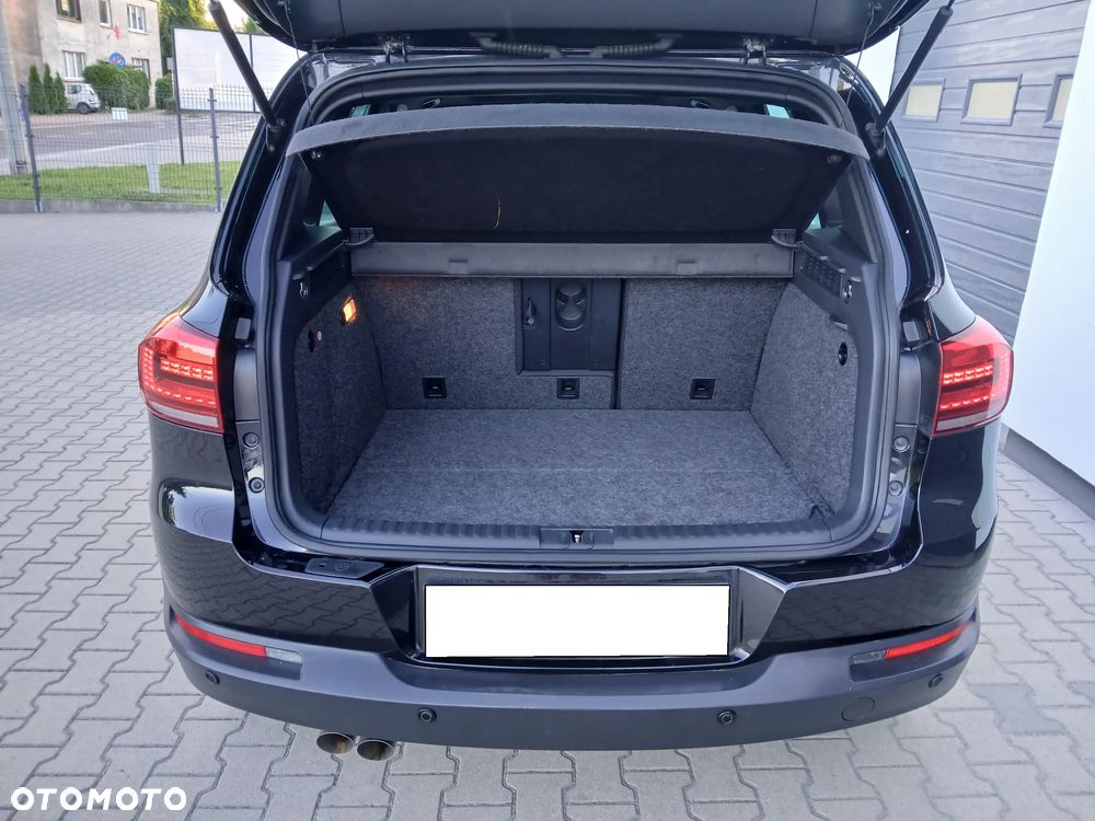 Volkswagen Tiguan 2.0 TDI SCR 4MOTION BlueMotion Technology DSG Lounge Sport & Style - 21