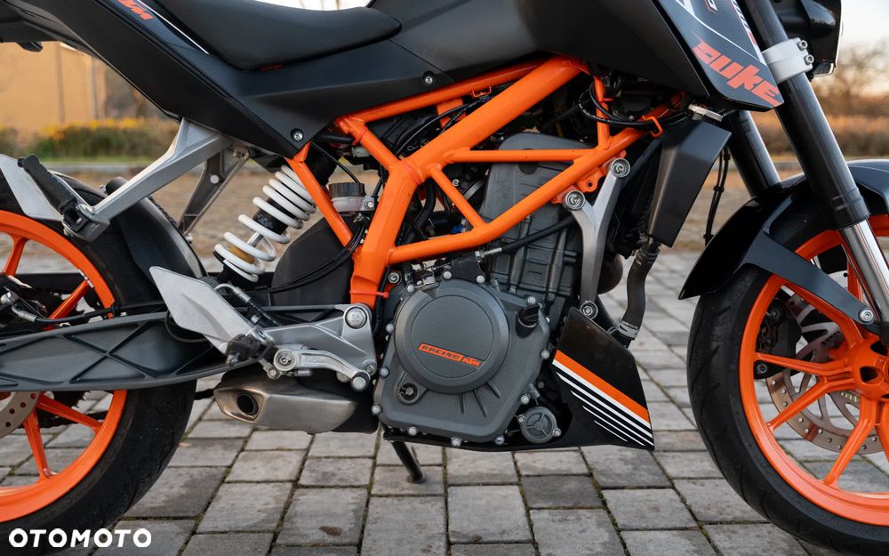 KTM Duke - 13