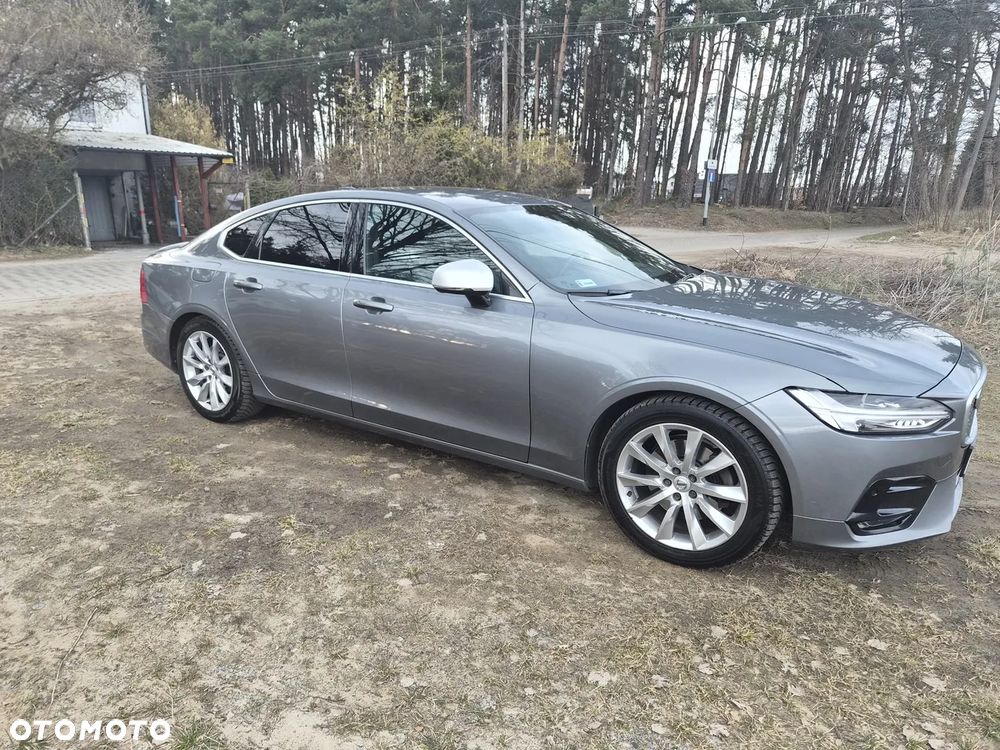 Volvo S90 D4 R-Design - 1