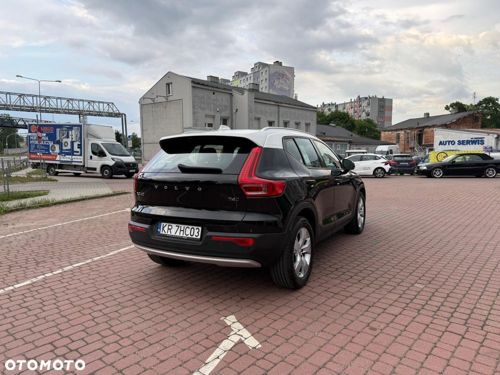 Volvo XC 40 - 4