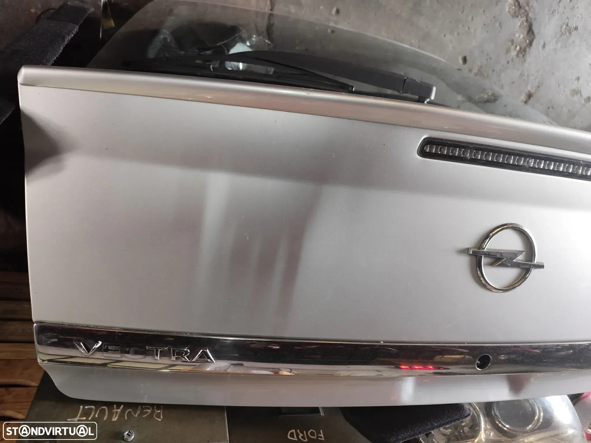 OPEL VECTRA C 5 PORTAS TAMPA DA MALA - M175 - 3