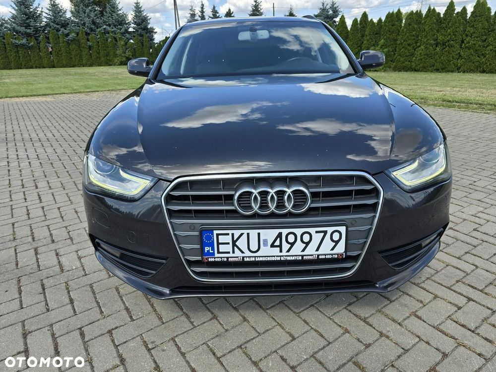Audi A4 Avant - 4
