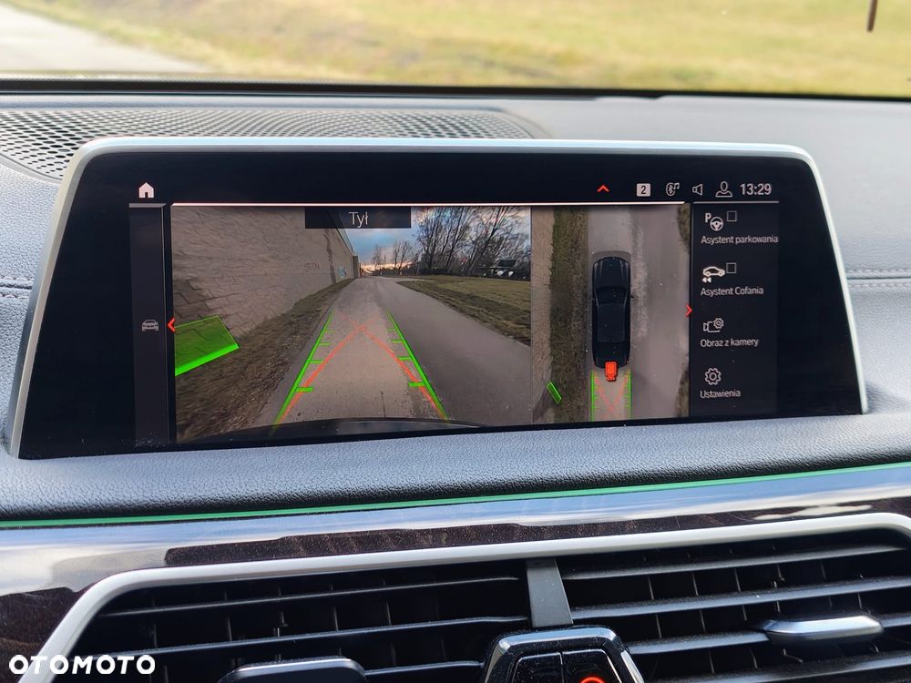 BMW Seria 7 740Li - 21