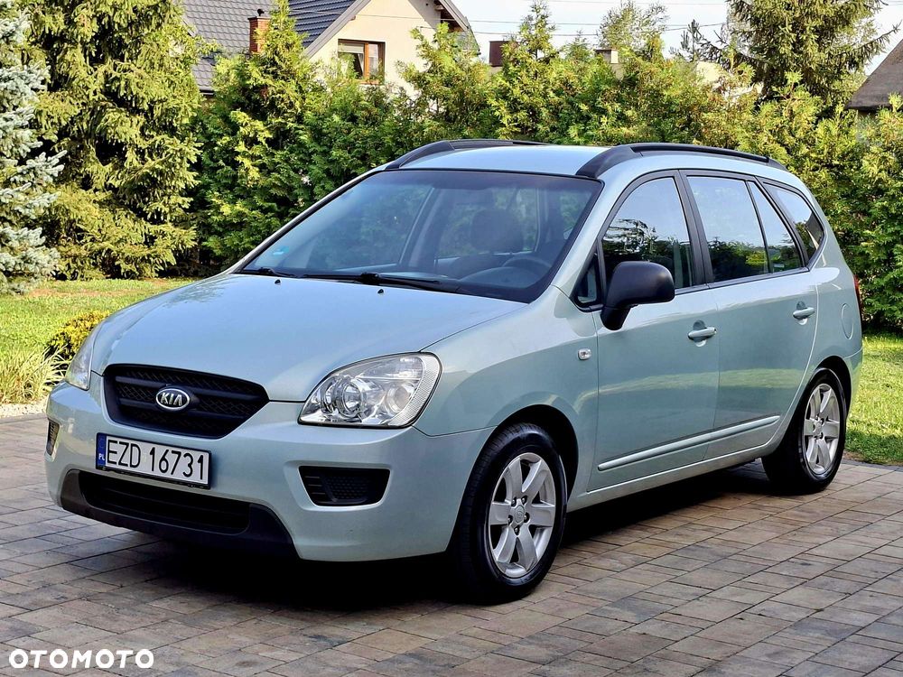 Kia Carens 2.0 EX - 1