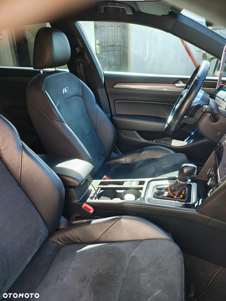 Volkswagen Arteon 2.0 TDI SCR R-Line DSG - 8