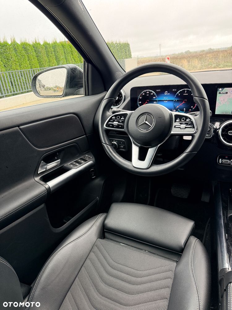 Mercedes-Benz GLA 200 d 8G-DCT Progressive - 16